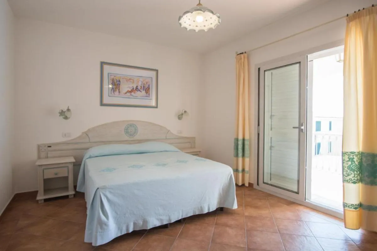 Appartamento Superb Le Residenze Del Golfo Di Orosei Num2192 0*,  Italia